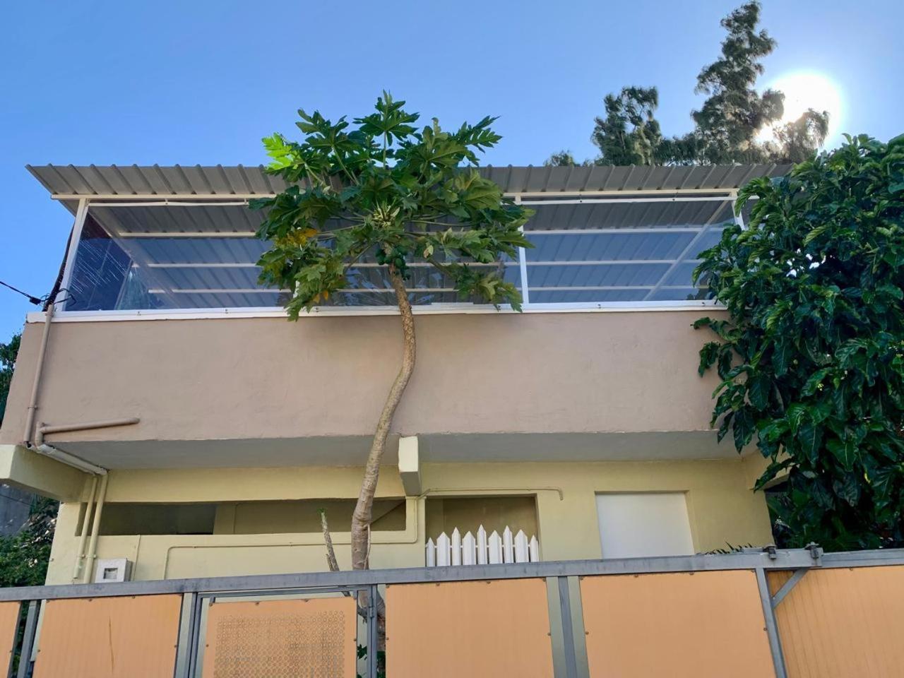 Oasis 2 Hotel Mahebourg Bagian luar foto