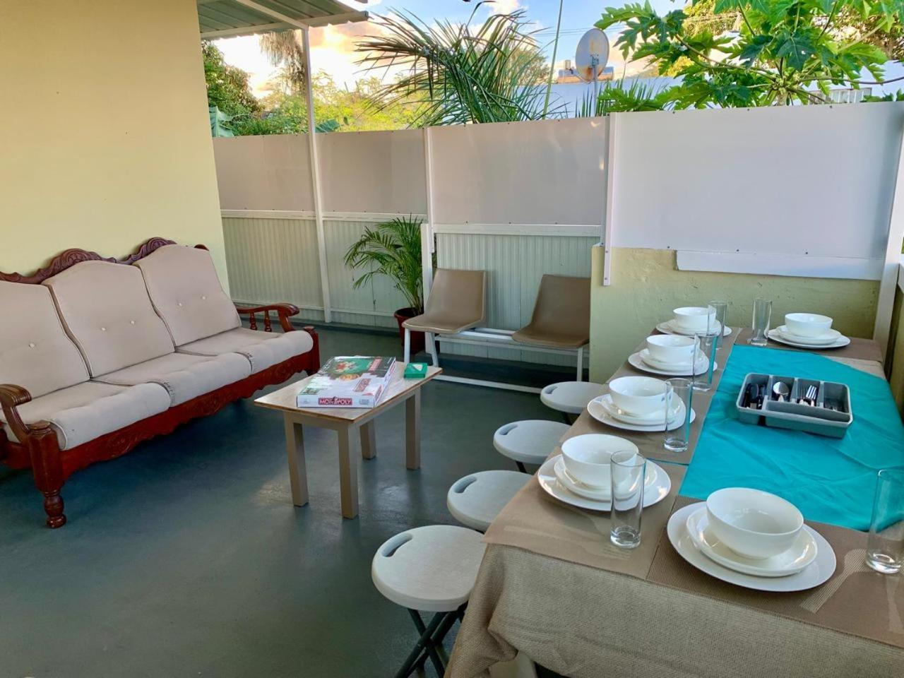 Oasis 2 Hotel Mahebourg Bagian luar foto